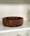 Akazienholz Servierschale Stripe 26 cm – Dekoschale, Obstschale & Snackschale