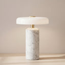 Akku Tischlampe aus weissem Naturmarmor mit Glasschirm – 23 cm