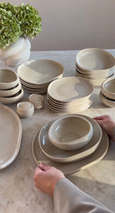 Almina Wave Biscuit Geschirrset 27-teilig aus Porzellan für 6 Personen – Beige