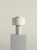 Aurie tragbare Tischlampe aus weissem Marmor