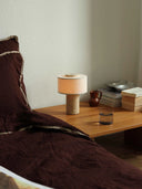 Aurie tragbare Tischlampe aus Travertinstein